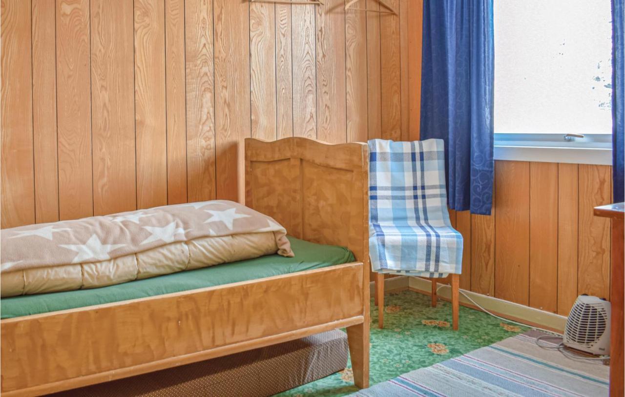 Nice Home In Leknes With House Sea View Екстериор снимка